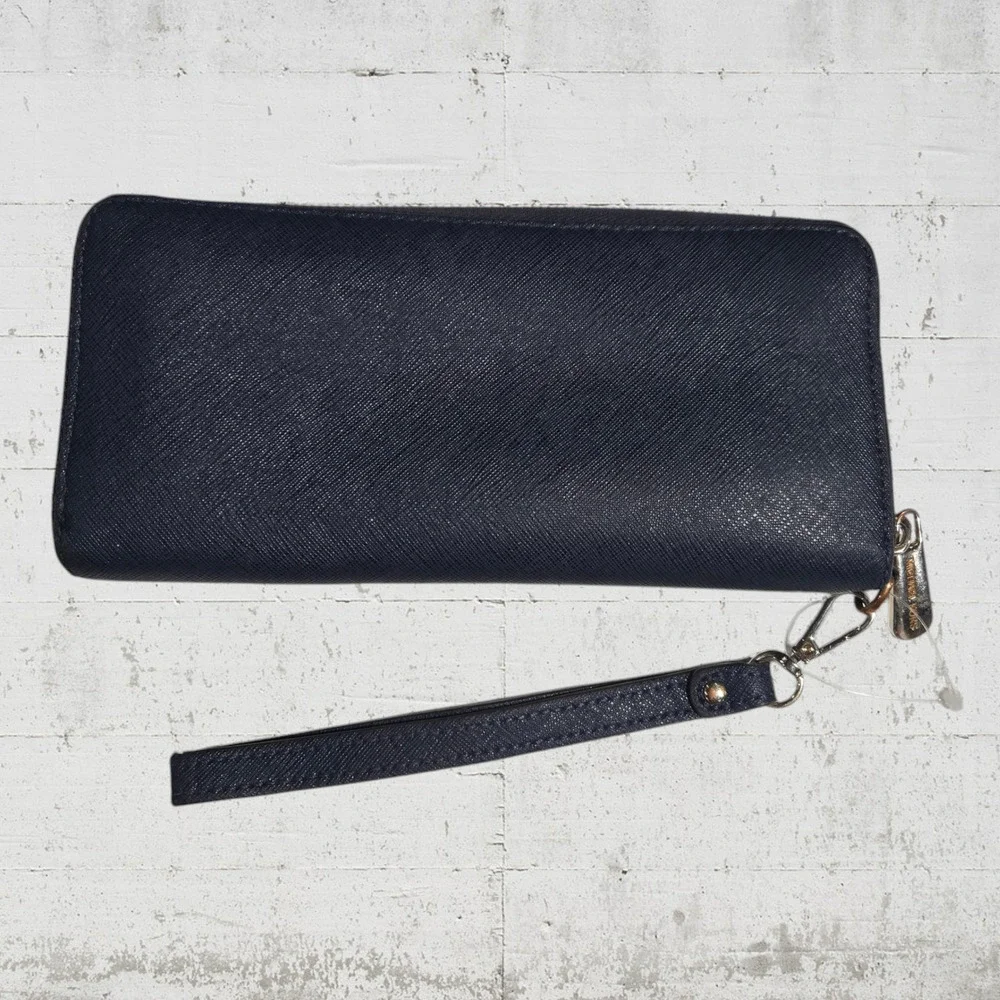 Michael Kors Navy Blue Leather Continental Wristlet Timeless Zip Around Wallet